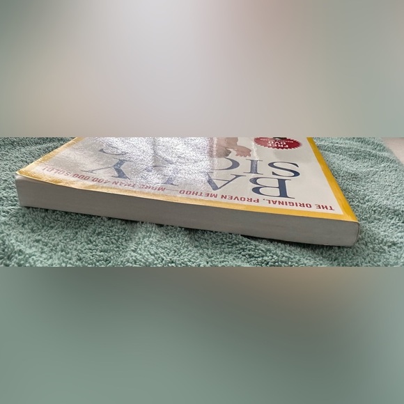 Baby Signs Book - Picture 5 of 6